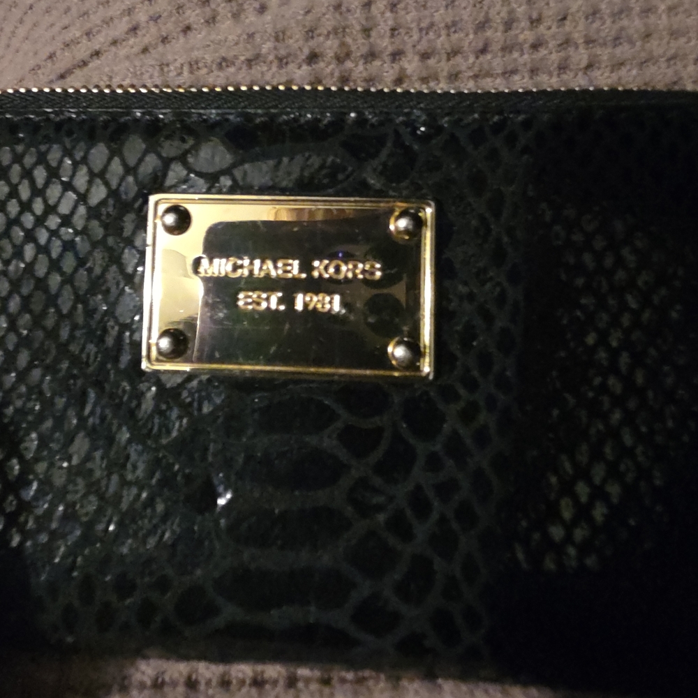 Michael Kors Black Clutch Wallet